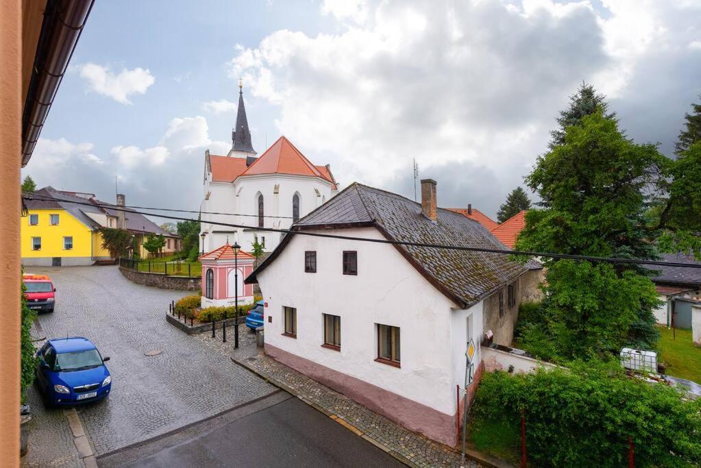 Vacov Apartment Exterior foto